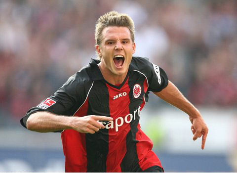 烈赛程而提 烈赛程而提